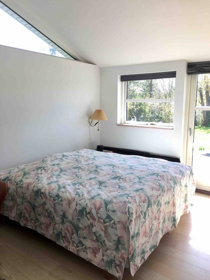 Chumba cha kulala 1 (kitanda 1 cha watu wawili, hulala watu wazima 2)