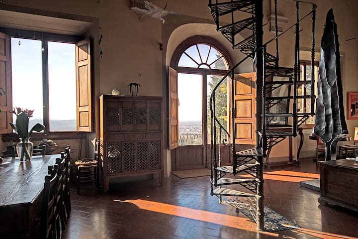 Beautifull historic 240sqm home, Florence hills