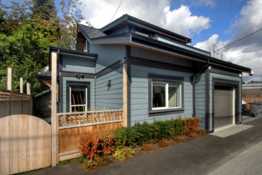 Parking available next to coach house and private patio entrance