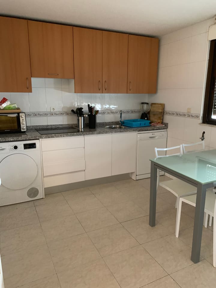 Habitación En Piso Compartido (25) - Salamanca