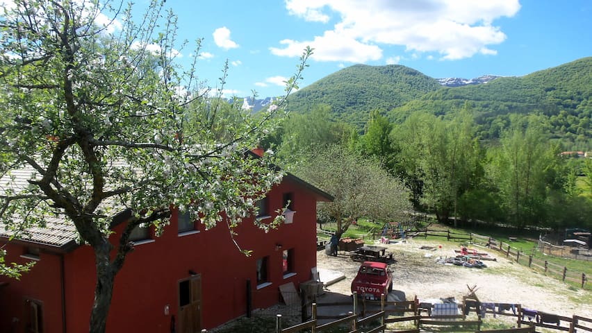 Airbnb Pescasseroli Vacation Rentals Places To Stay