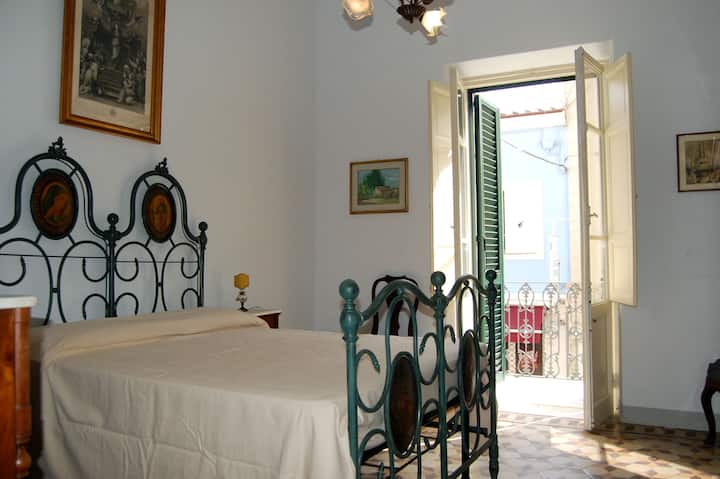 el dormitorio de la calle