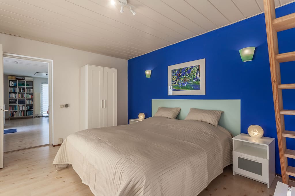 sleeping room