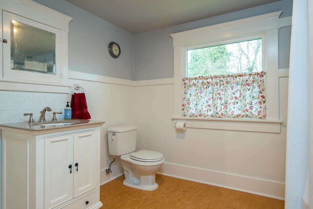 upstairs bathroom
