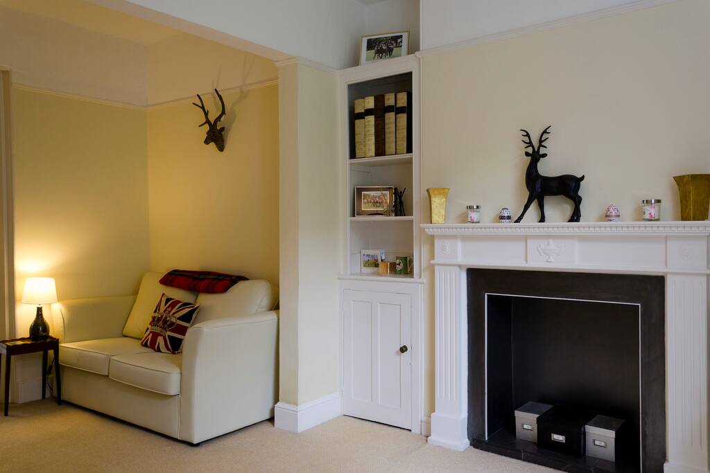 Here is the sitting room that leads on from the dinning room through French doors past the sofa bed. The sofa bed sleeps 2 very comfortably. On a newly sprung mattress.