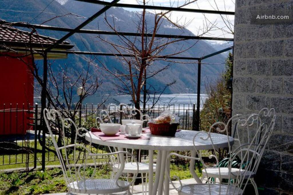 Patio area with table ad chairs