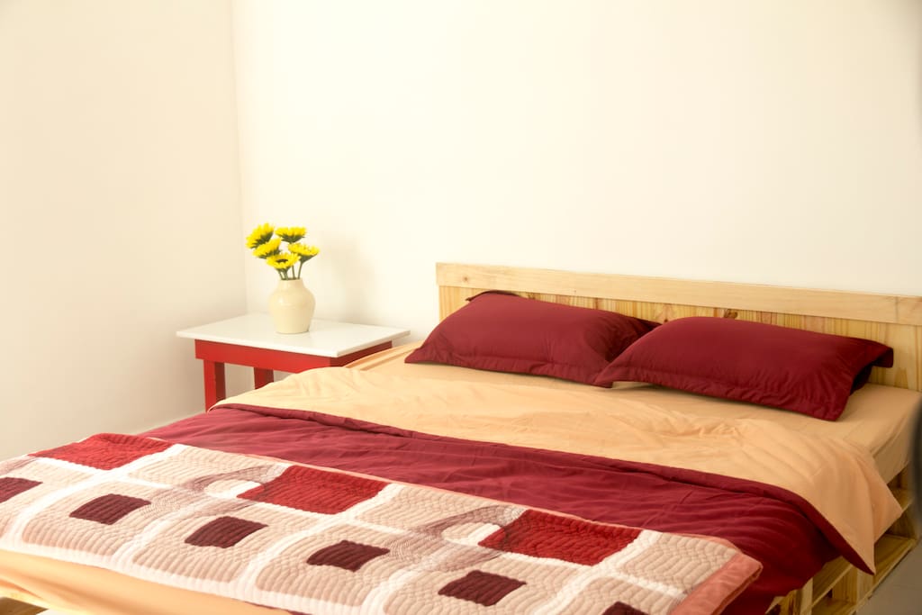 Room 1 - King Bed with Small Table