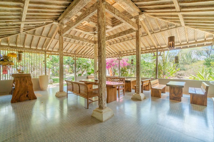 Penida Island Holiday Rentals & Homes - Nusa Penida, Indonesia | Airbnb