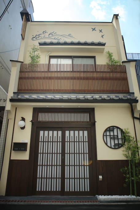 Traditional Japanese House-建筑正面