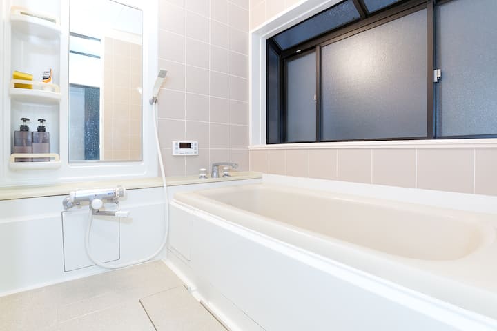 フルバスルーム