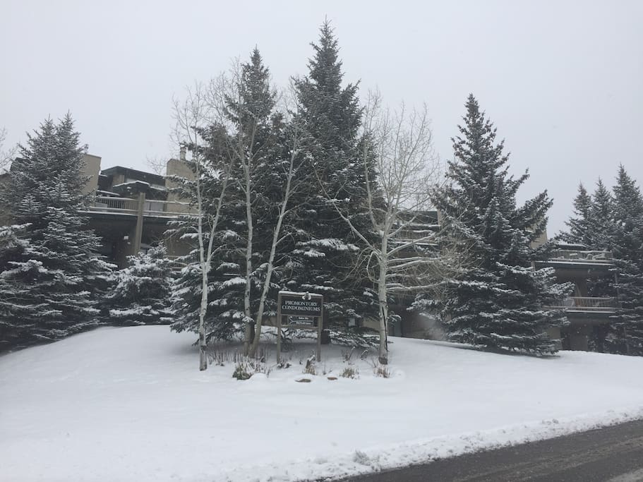 Condo complex walking distance to mountain.