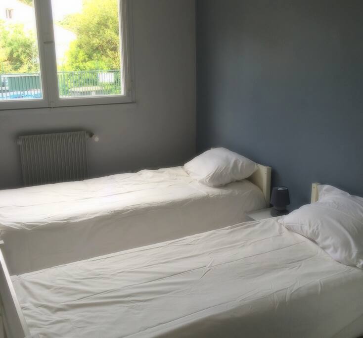 chambre 2 lits
