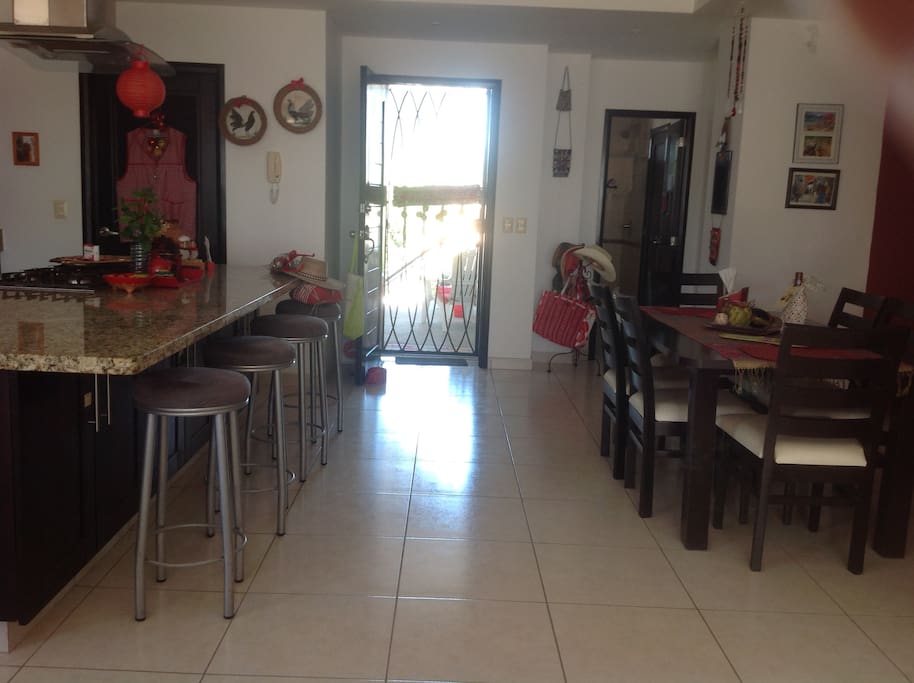 Kitchen/dining