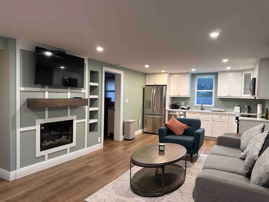 Modern & Spacious Basement Apt