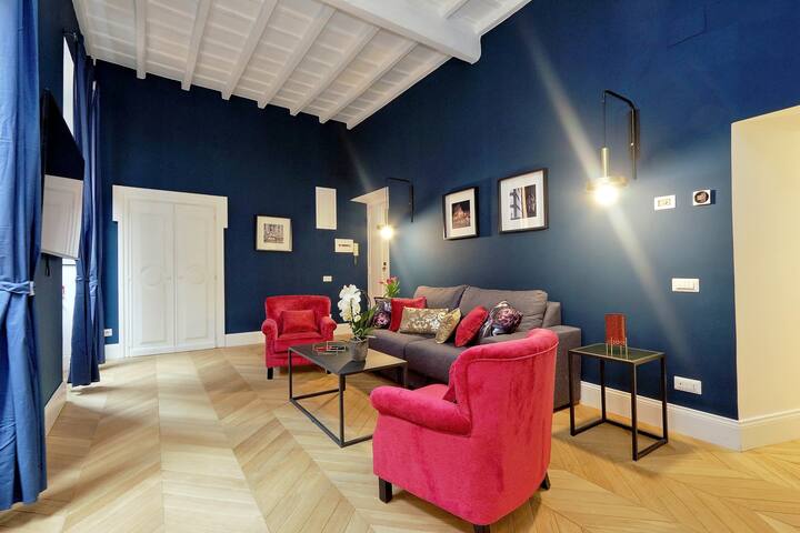 Eve Gust House Trevi Fountain gallery image 4