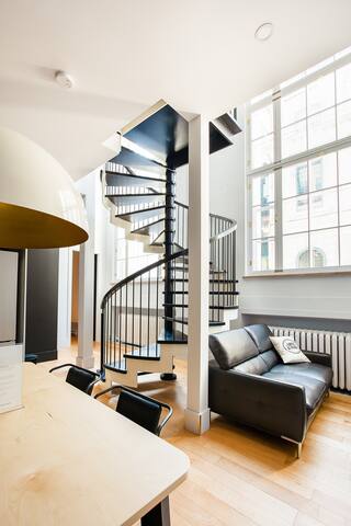 SP102-Les Lofts St-Pierre – Par Les Lofts Vieux-QC gallery image 5