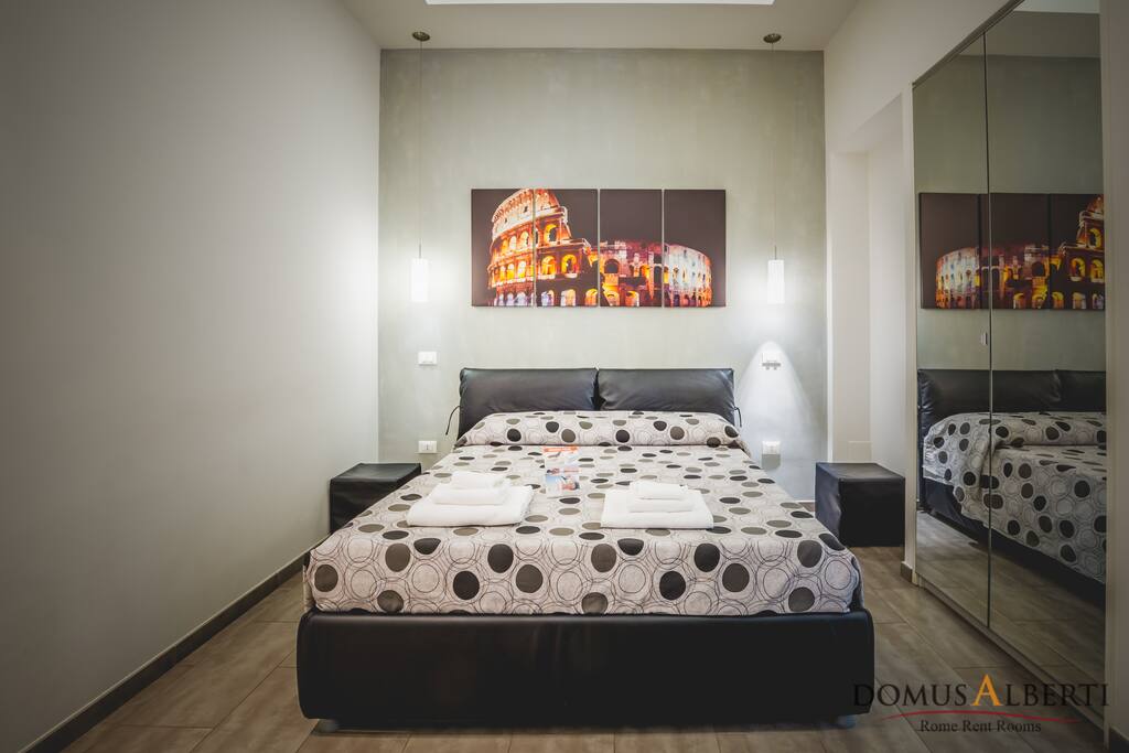 Colosseo Room