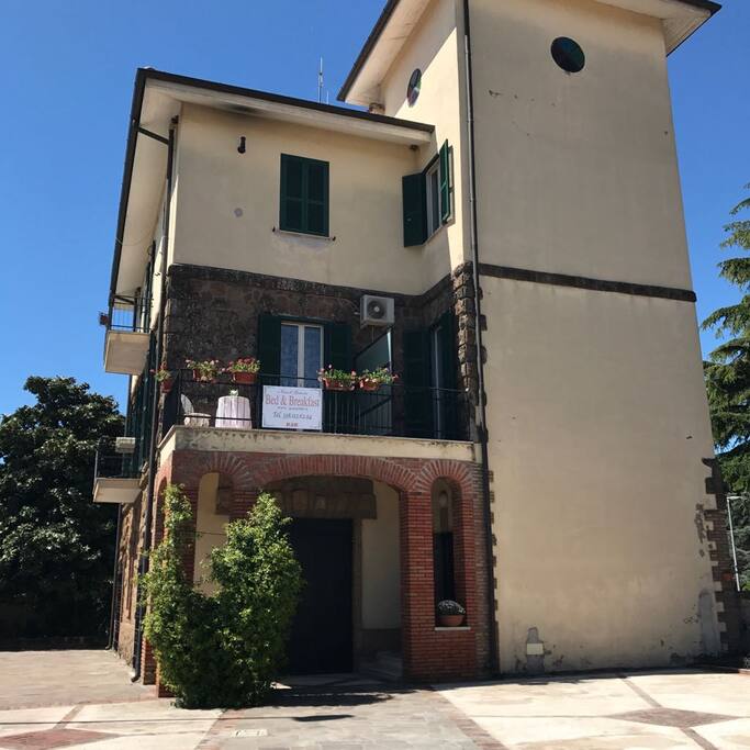 Palazzina in stile country liberty del 1930