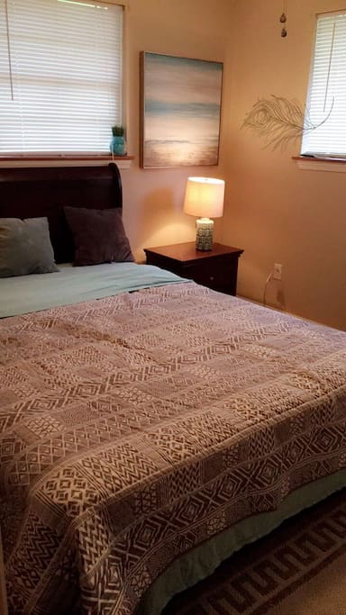 queen bed