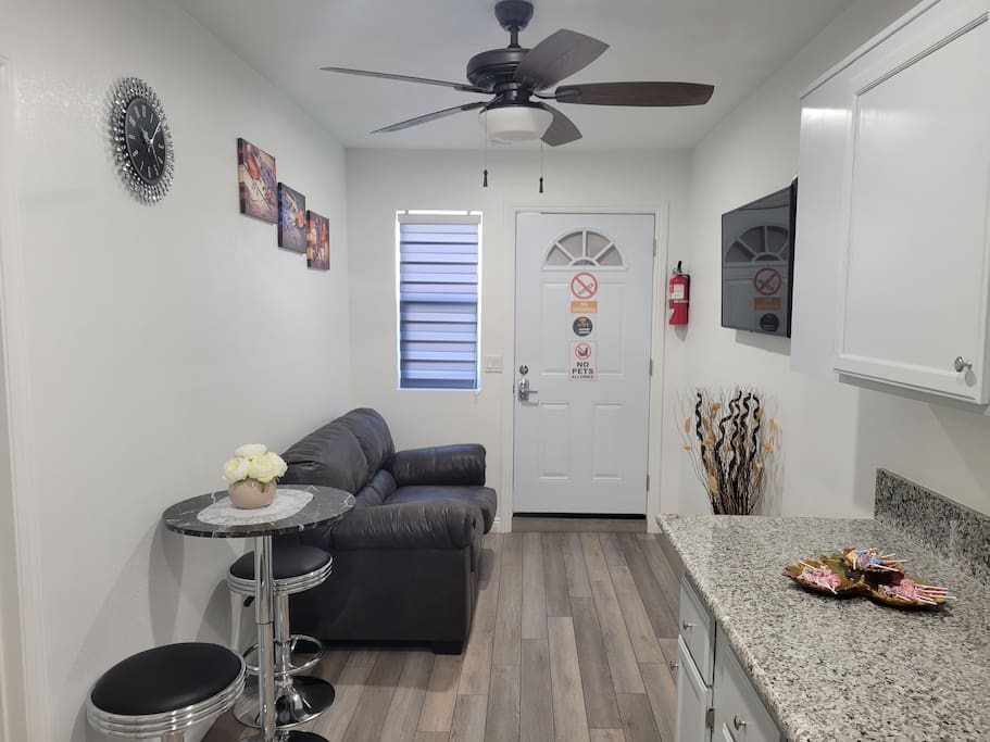 Beautiful & Cozy Studioš .