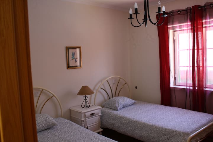 Dhomë gjumi 3