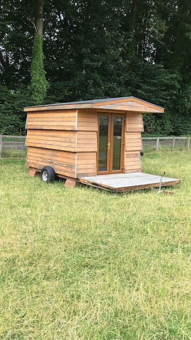 Beehive Pod, sleeps up to 4 people
