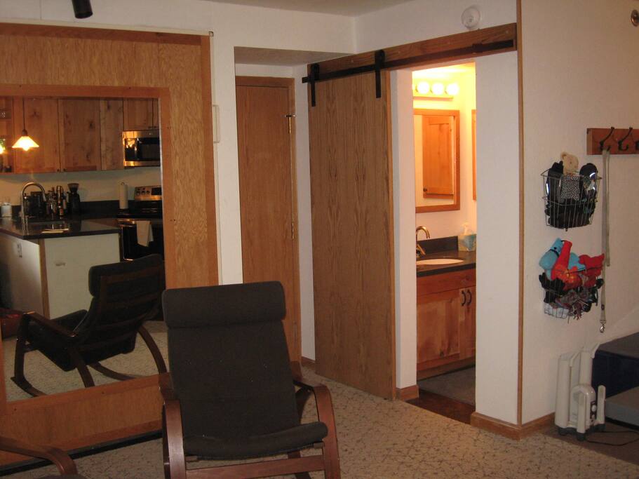 queen size murphy bed (behind the mirror)