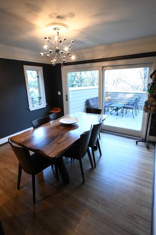 Charming Home with Off Street Parking gallery image 4