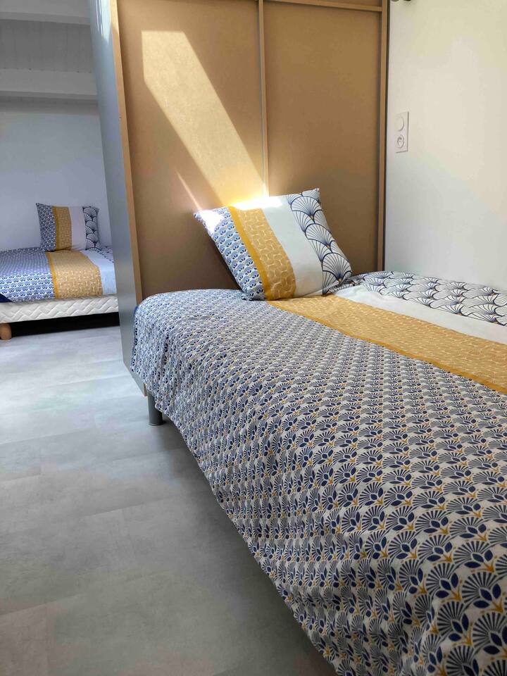 Chambre 2 (2 * 120)