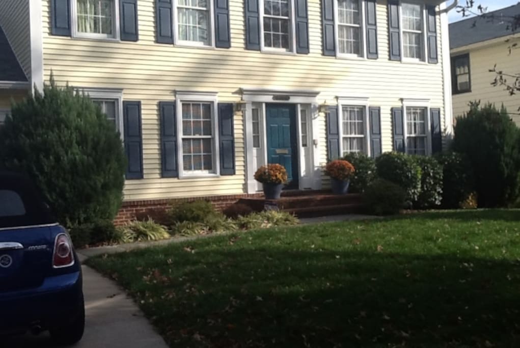 lovely home in tree-lined neighborhood