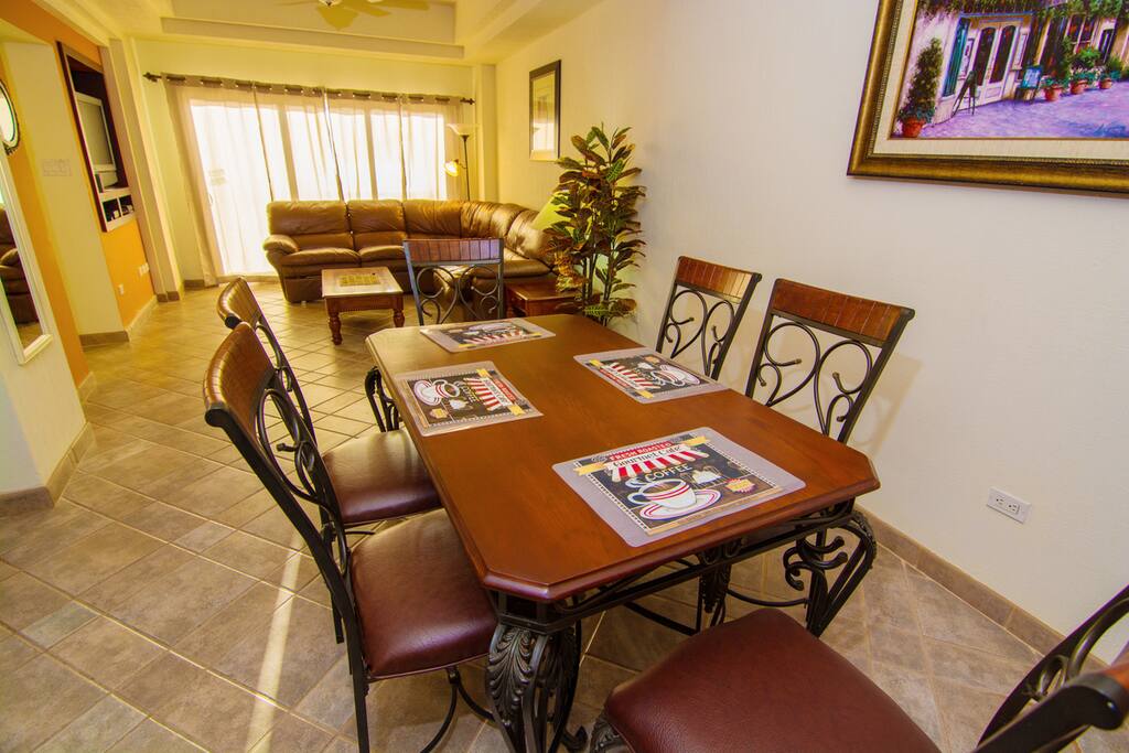 Couch, Furniture, Dining Room, Indoors, Room