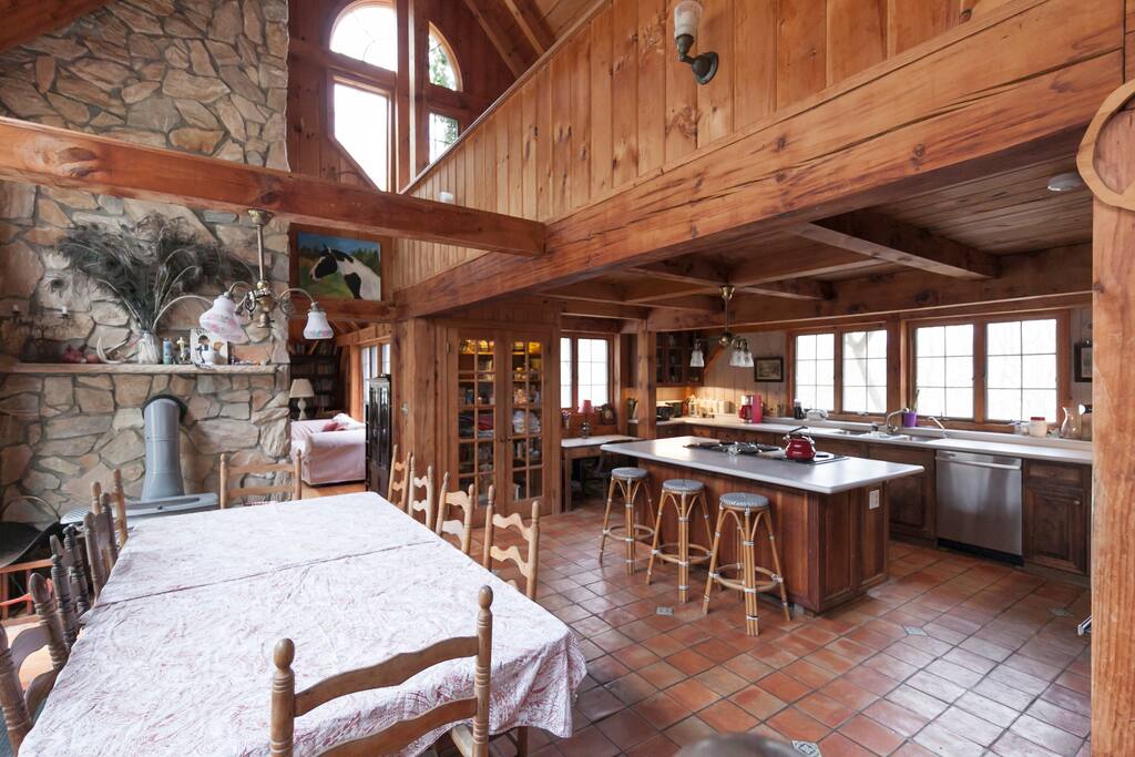 Fully Stocked Kitchen & Dining Area