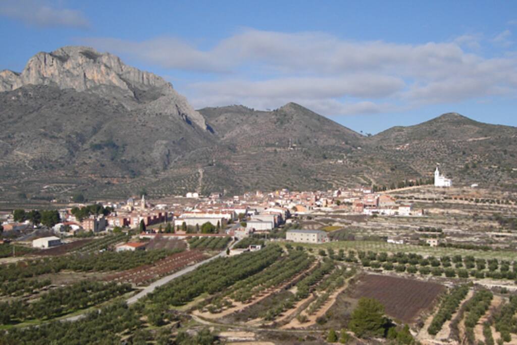 beniarres town