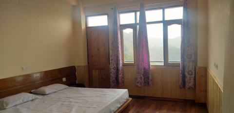 Welcome to Royal dragon Naldhera Home stay