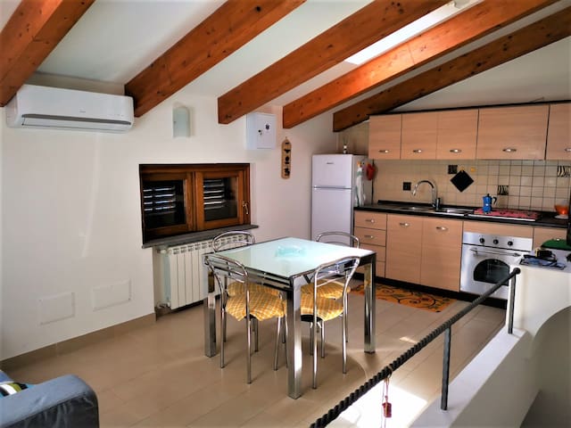 Bomerano Apartments 50 mt from Sentiero degli Dei