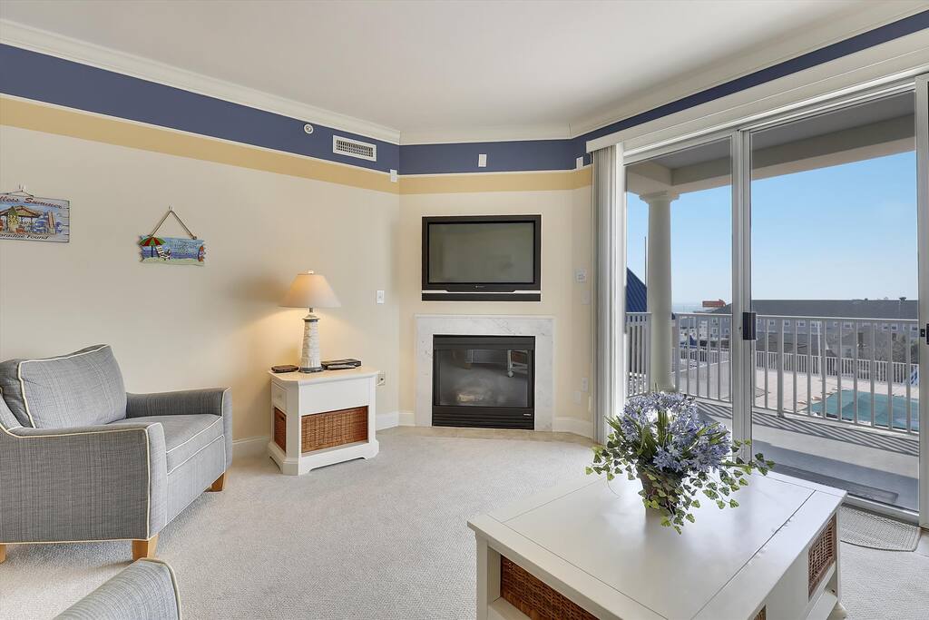 Floor Plan,Living Area,