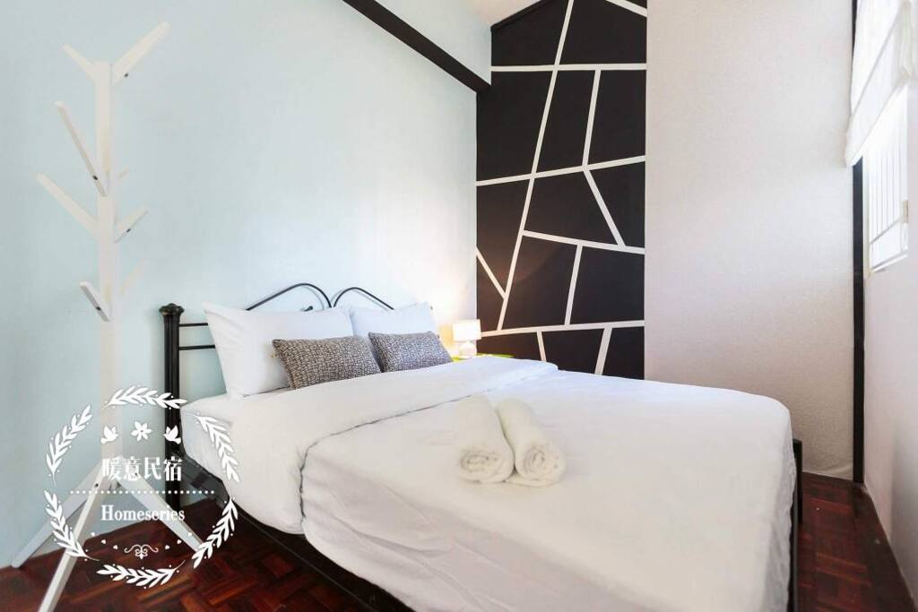 Bedroom with aircond provided