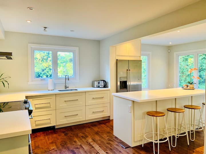 Beaconsfield Vacation Rentals & Homes Quebec, Canada Airbnb