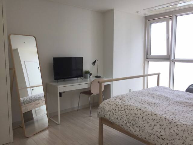 II. Haeundae Ocean View Apartment