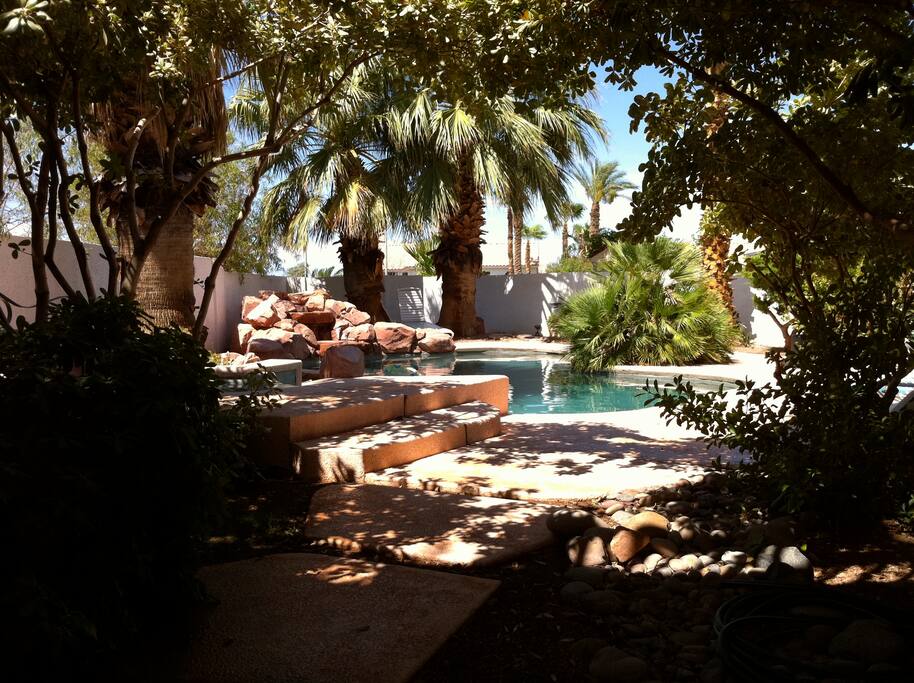 Top 100 Airbnb Rentals 2017 in Henderson, Nevada