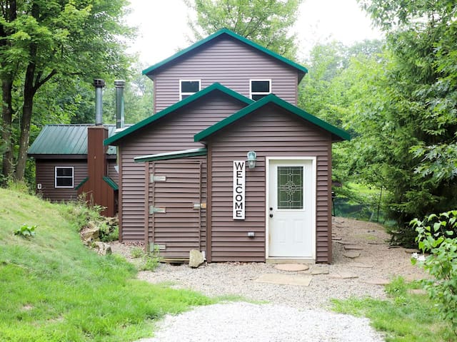 Airbnb Dover Vacation Rentals Places To Stay Ohio United