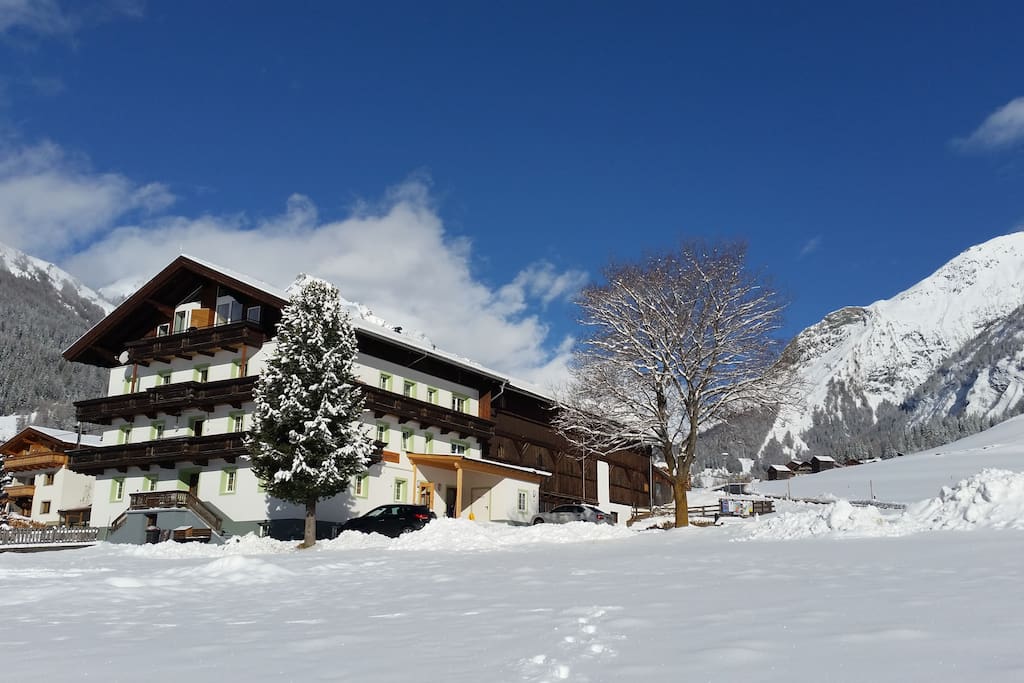 Bergerhof im Winter