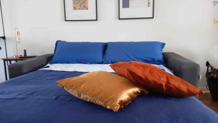 Letto King size on The Sky loft