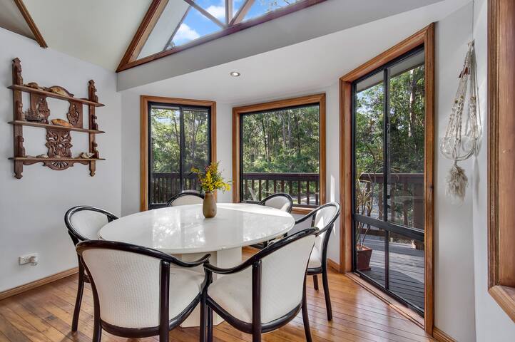 Seabreeze Bushland Escape gallery image 5