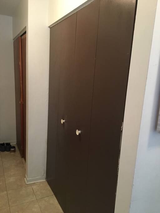 Placard à l'entrée sur le couloir