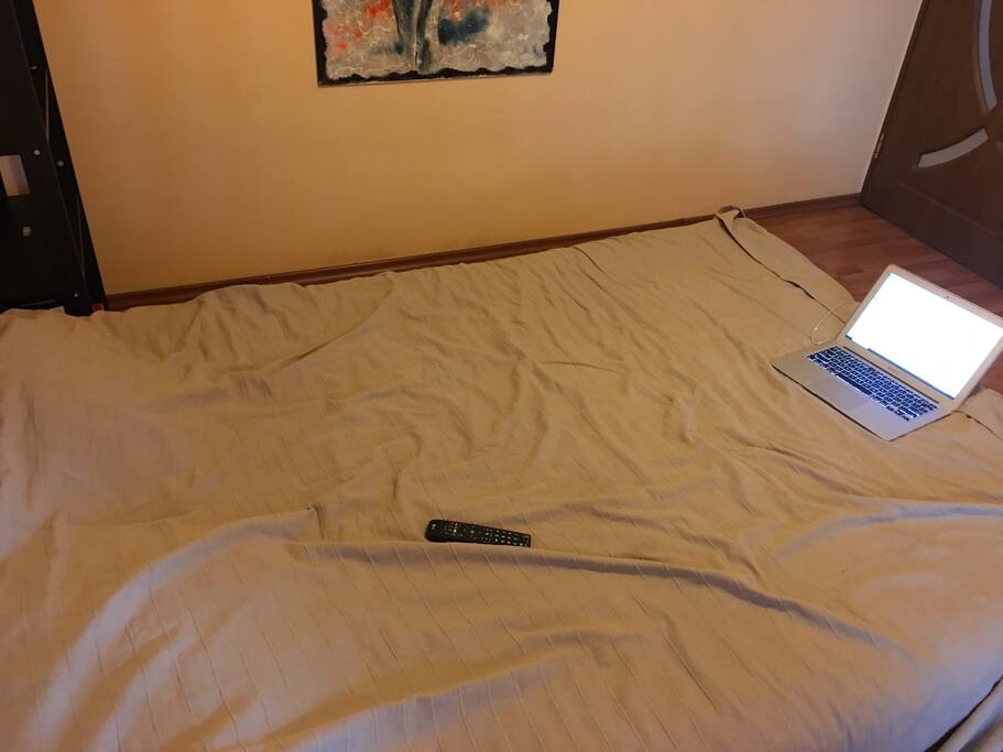 Bed (140*90)