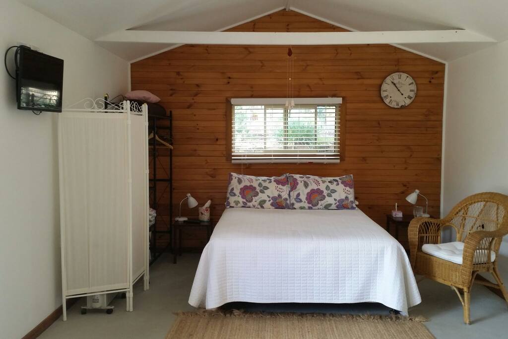 Large spacious,comfy cabin consisting of double bed,tv, & free wifi.