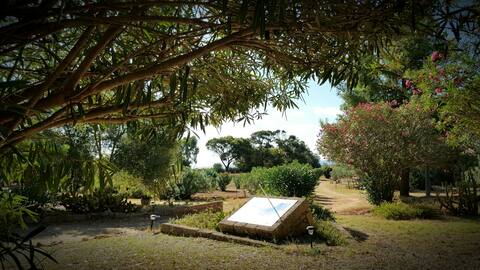 stone house 200meters from the sea
