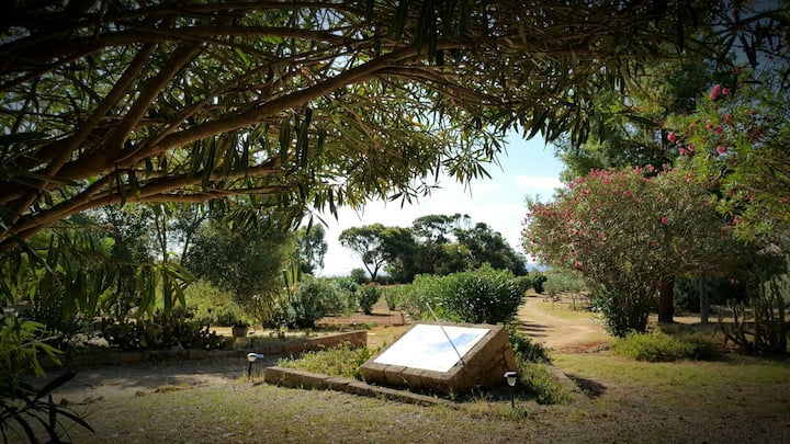 stone house 200meters from the sea
