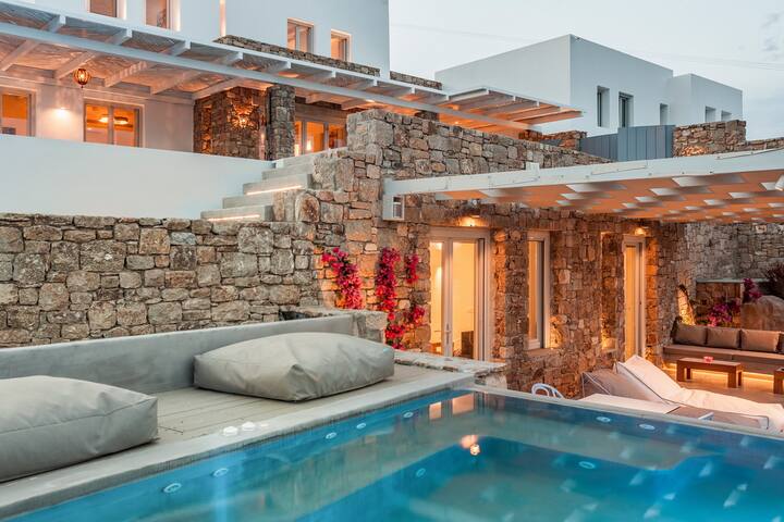 ✭Artemis ✭Luxury villa with pool & 2 Jacuzzi ✭ gallery image 3